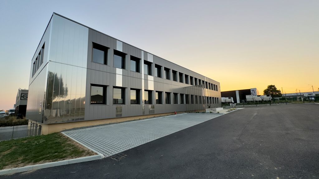Bureaux à louer sur LE RHEU