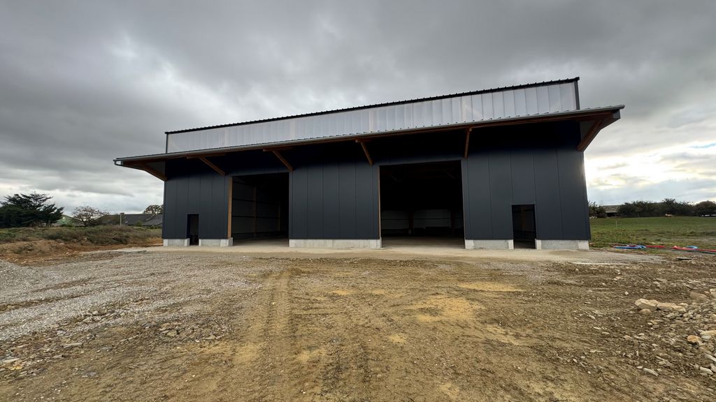 Location Locaux d'activités LAILLE Surface 575 m² Entrepôts Rennes Sud