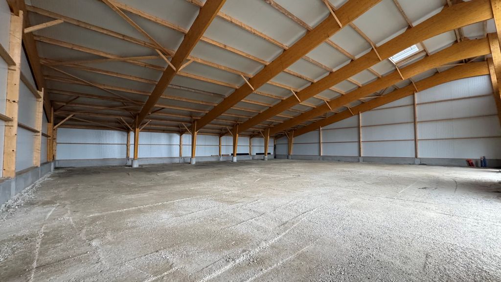 Location Locaux d'activités LAILLE Surface 575 m² Entrepôts Rennes Sud