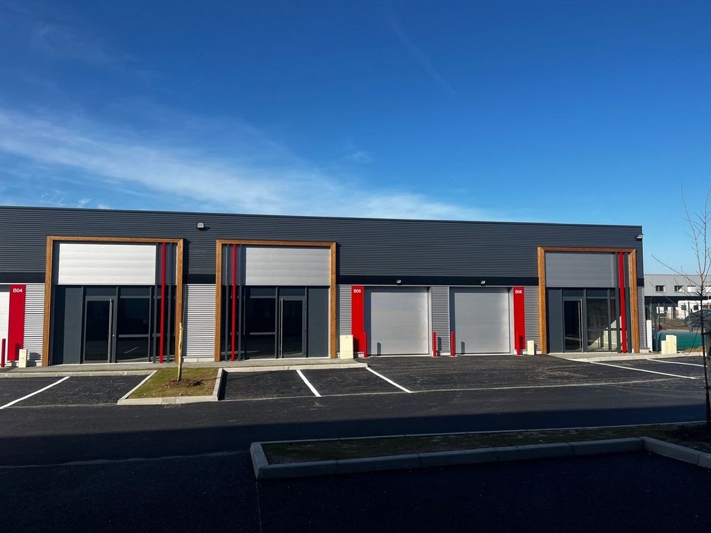 Entrepôts à louer sur MORDELLES