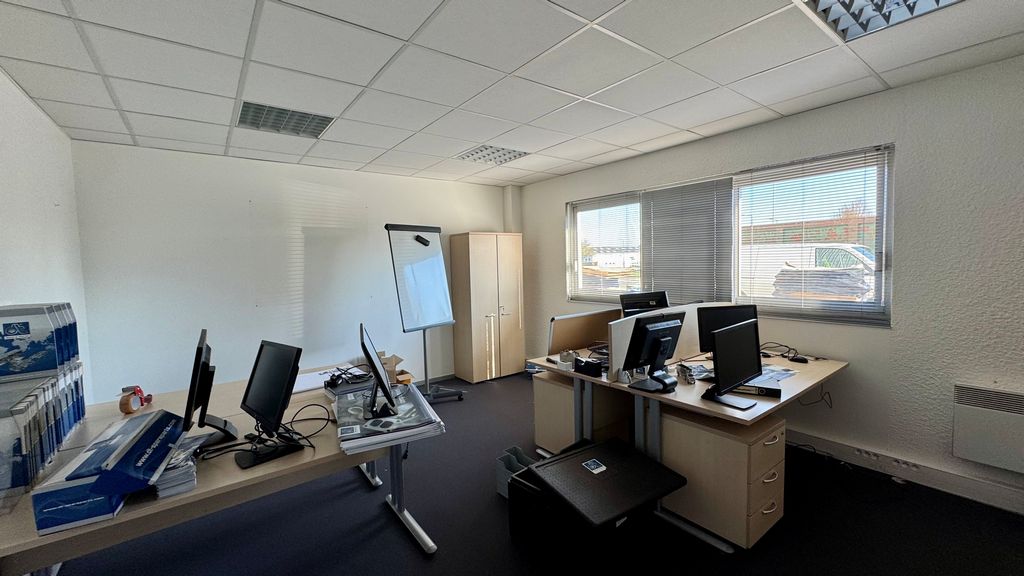 Entrepôts à louer sur NOYAL SUR VILAINE