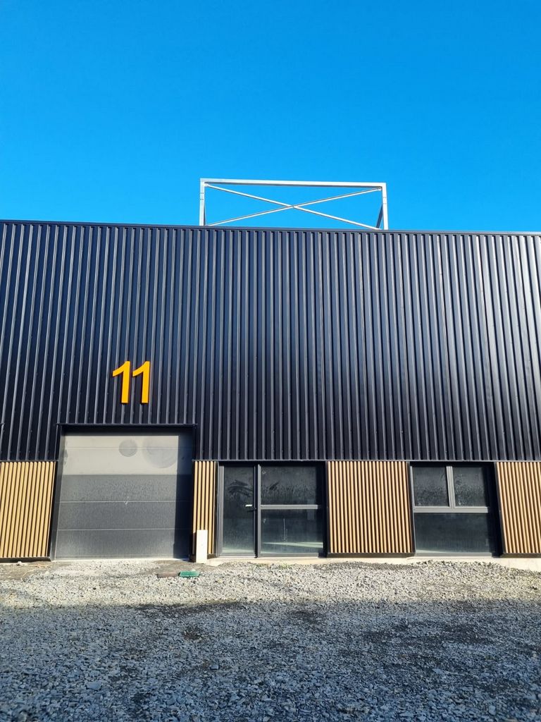 Entrepôts à vendre / à louer sur GOVEN