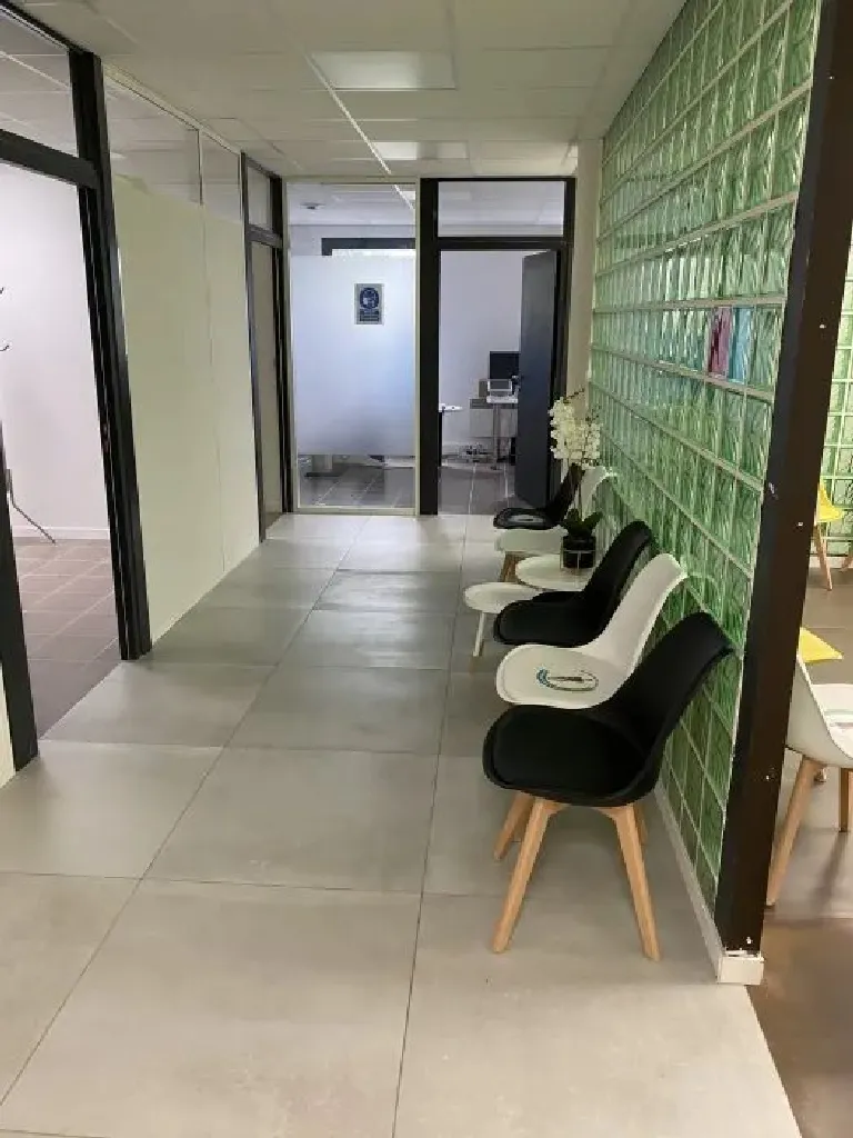 Bureaux à louer sur VERN-SUR-SEICHE