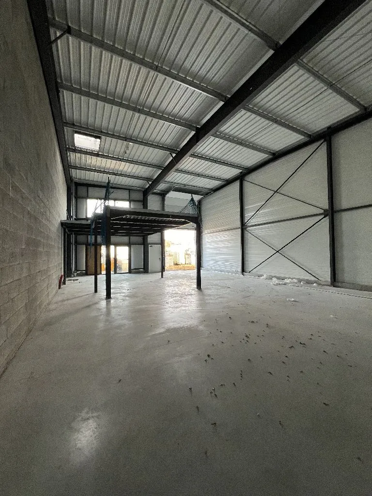 Entrepôts à vendre / à louer sur PLEUMELEUC