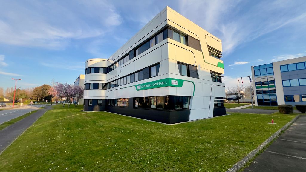 Bureaux à vendre / à louer sur ST GREGOIRE