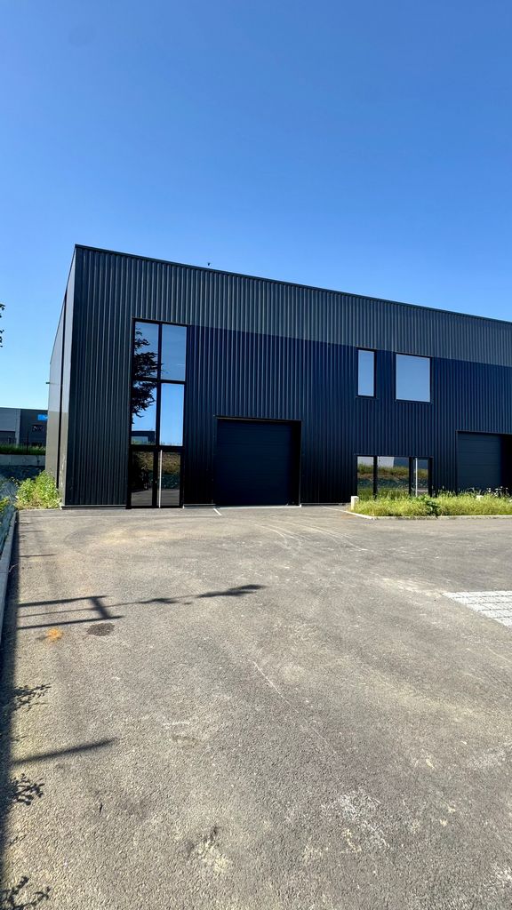 Vente Location Locaux d'activités BETTON Surface 227 m² Entrepôts Rennes Nord