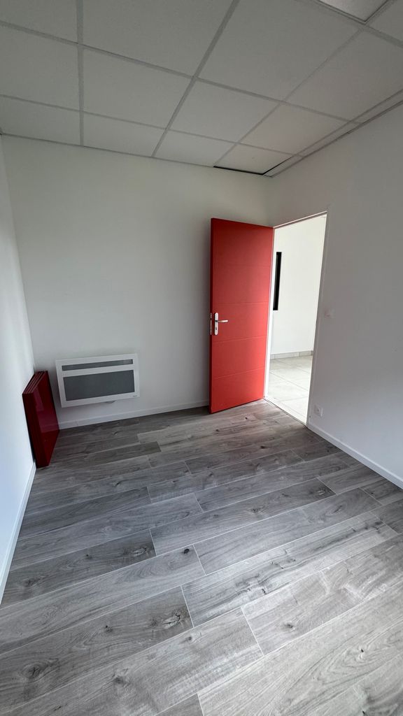 Vente Location Locaux d'activités LA MEZIERE Surface 199 m² Mixte Rennes Nord