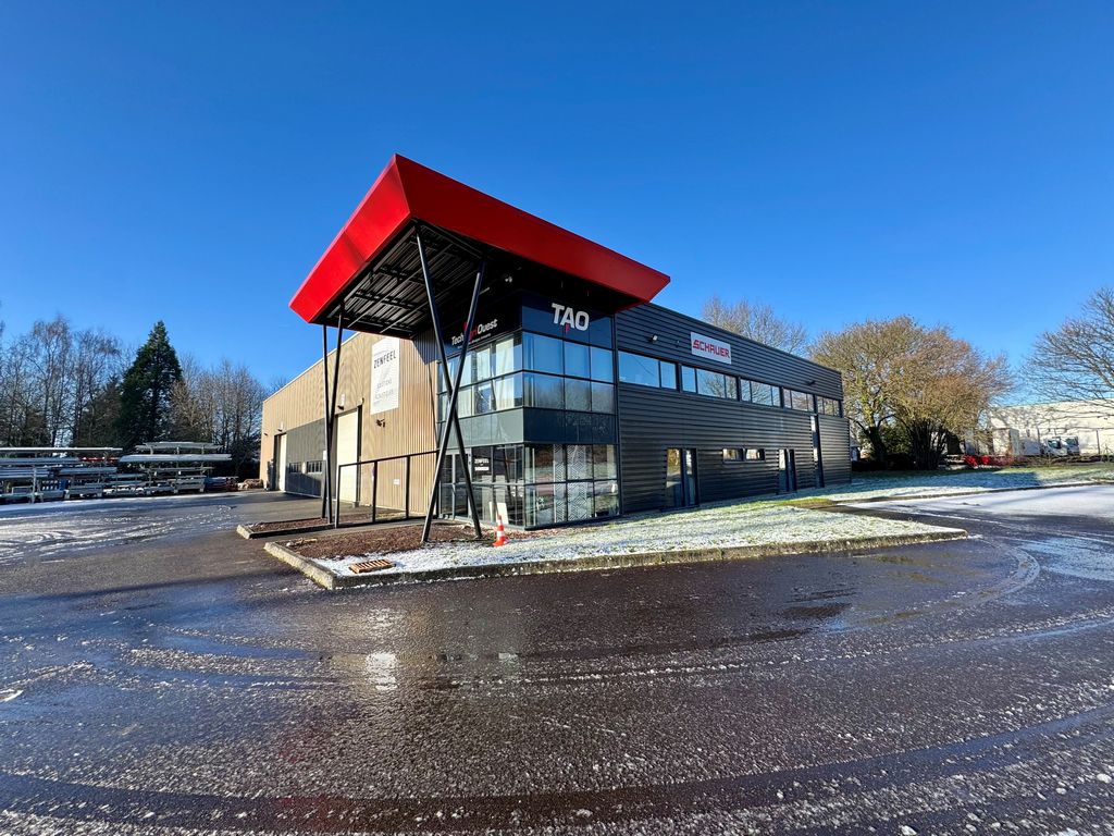 Entrepôts à vendre / à louer sur MELESSE