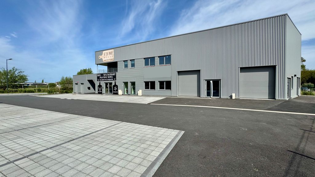 Vente Location Locaux d'activités MINIAC MORVAN Surface 300 m² Mixte AUTRE DEPARTEMENT