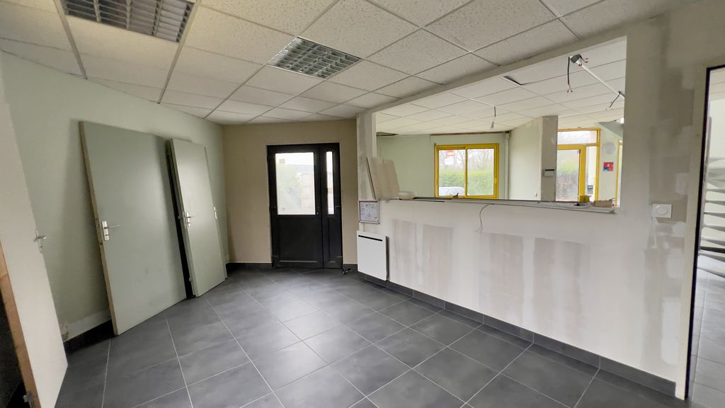 Vente Location Locaux d'activités ST JACQUES DE LA LANDE Surface 970 m² Activité Rennes Sud