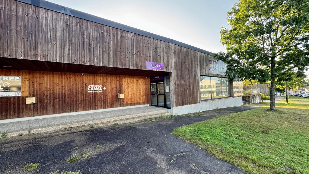 Mixte à vendre / à louer sur VITRE