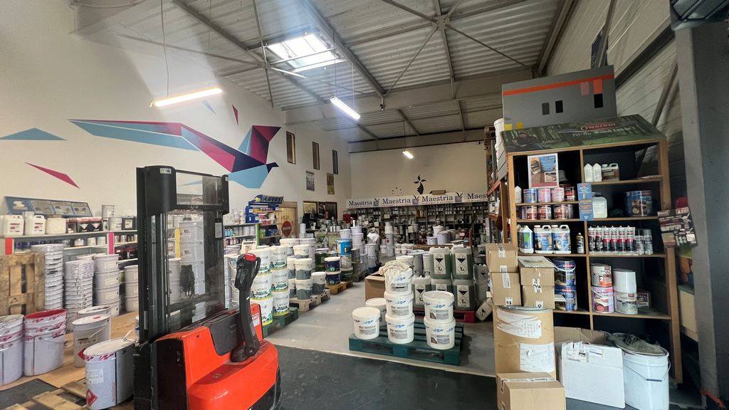 Vente Locaux d'activités CESSON SEVIGNE Surface 317 m² Activité Rennes ZI Sud-Est